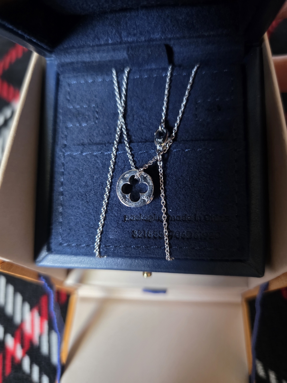 Louis Vuitton Silver Monogram Clover Pendant Necklace - Picture 1 of 10